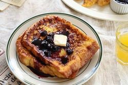 6 loại bánh mì bạn không nên ăn vào buổi sáng
