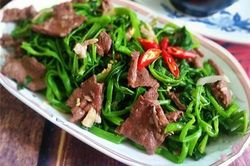 2 loại rau xào thịt bò thơm ngon, hấp dẫn