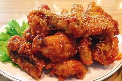 Gà sốt mật ong chuẩn vị Hàn Quốc