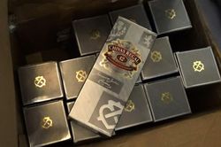 Phát hiện xưởng sản xuất rượu Chivas giả ở TP.HCM