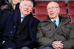 Sir Alex Ferguson: Nhiệm vụ của bóng đá là chặn đứng cuộc khủng hoảng mất trí nhớ