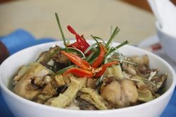 Món ngon dân dã 'Ếch om Phượng Tường'