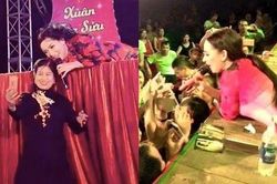 Phi Nhung nằm ra sàn chụp hình với fan: Đồng nghiệp phản ứng bất ngờ