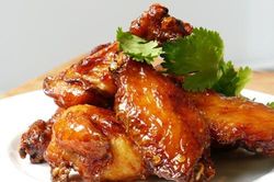 Cánh gà sốt me chua ngọt hấp dẫn