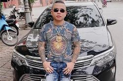 Về Hải Dương ăn cỗ, xe ô tô của 'thánh chửi' Dương Minh Tuyền bị bắn trong đêm