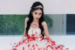 Angelababy phủ nhận là người thứ ba