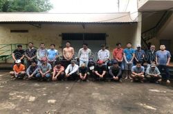 Triệt phá 'trường gà' giữa vườn điều khống chế 22 đối tượng đánh bạc