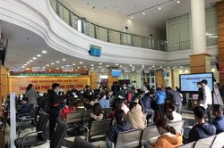 Chủ tịch Thanh Hóa chỉ rõ một bộ phận cán bộ có biểu hiện vòi vĩnh