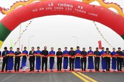 Cầu Thăng Long chính thức thông xe sau 5 tháng sửa chữa