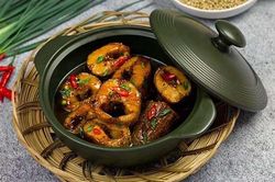 Cá lóc kho tiêu đậm đà, hao cơm
