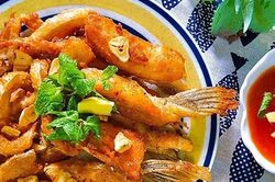 Cách làm vây cá hồi chiên tỏi siêu ngon