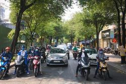 Review chân thực thời tiết Sài Gòn: Mát mẻ, có nắng ấm nhưng không lạnh như 'quảng cáo'
