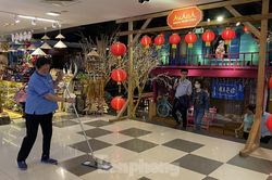 Chợ 'ngầm' dưới lòng đất TPHCM đìu hiu vắng khách