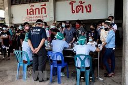 Dịch COVID-19: Thủ đô Bangkok của Thái Lan lập bệnh viện dã chiến