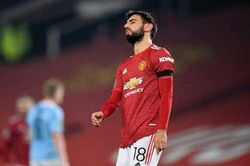 Thống kê sốc: Bruno Fernandes mất hút khi đối đầu Big Six