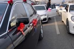 Chú rể rước được 3 cô dâu cùng một lúc, nguyên nhân phía sau khiến CĐM cười bò
