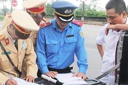 Quyết liệt xử lý 'xe dù, bến cóc'
