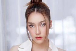 Hana Lewis tiết lộ lý do chia tay bạn trai sau 8 năm hẹn hò, khẳng định không có cơ hội quay lại