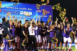 Quảng Nam FC đá hạng Nhất, Hà Nội FC có giảm cơ hội vô địch V.League?
