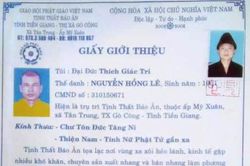 Giả danh tu sĩ để bán nhang