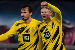 Haaland ghi 12 bàn sau 10 trận tại Bundesliga