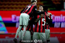 Milan 2-0 Torino: Ibra trở lại, Milan củng cố ngôi đầu Serie A