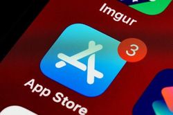 Doanh thu App Store của Apple vượt 64 tỷ USD trong năm 2020