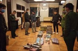 Phạt hành chính người bắn 310 ống pháo hoa không phép trong khu nghỉ dưỡng