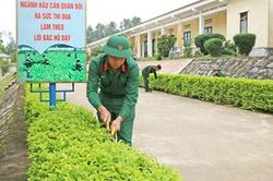 Binh nhất Hồ Văn Đức gương mẫu, tiết kiệm