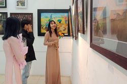 Triển lãm mỹ thuật học sinh - sinh viên Huế