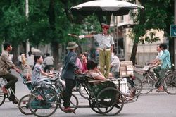 Trang phục Cảnh sát giao thông qua các thời kỳ thay đổi thế nào?