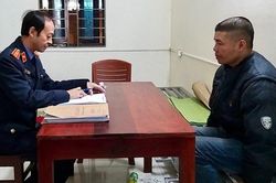 Bắc Ninh: Khởi tố gã đàn ông hành hạ con gái đến ngất xỉu