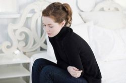 Có biểu hiện này hãy đi khám ngay kẻo chạy thận cả đời