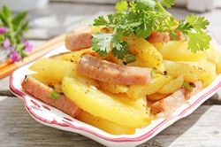 Khi bị bệnh này đừng mua thuốc mà hãy dùng khoai tây