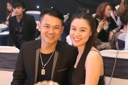 Liên tục bị 'bóc phốt', vợ Vân Quang Long bất ngờ xóa loạt bài đăng về chồng trên Facebook