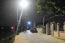 Thắp sáng nông thôn bằng điện năng lượng mặt trời