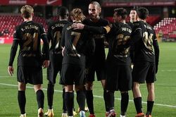 Barca hồi sinh ngoạn mục: Bí quyết do đâu?