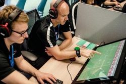 5 quyết định gây tranh cãi của trọng tài ở Premier League