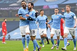 Trực tiếp Man City vs Brighton (01h00 ngày 14/1): Còn lâu Man City mới từ bỏ Premier League