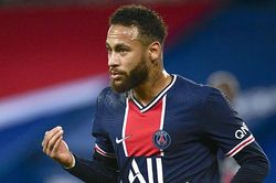 Neymar mãi không chịu lớn