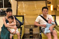 Loạt biểu cảm 'không phải dạng vừa đâu' của cậu 2 nhà Trà My Idol