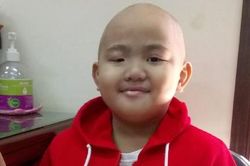 Xin cứu giúp cháu bé mắc bệnh hiểm nghèo khiến mẹ phải bán thận!
