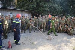 Giao bảo vệ dân phố tham gia phòng cháy, chữa cháy: Phù hợp với thực tế