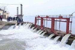 Hà Nội gia tăng vận hành trạm bơm lấy nước vụ Xuân 2021