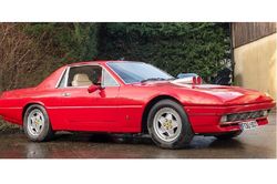 'Siêu bán tải' Ferrari 412 độc nhất thế giới chỉ 600 triệu đồng