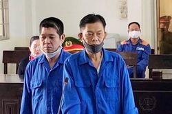 Lãnh án nặng vì mua xăng đốt nhà người tình khiến 3 người phỏng nặng