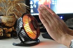 Thiết bị sưởi ấm 'cháy hàng'