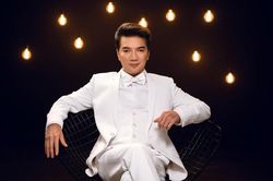 Đàm Vĩnh Hưng ức chế khi các nghệ sĩ lão làng bị 'ghẻ lạnh' trên poster