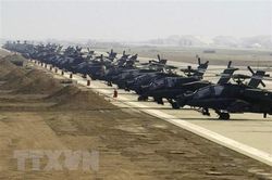 Australia mua trực thăng Apache AH-64E thay thế trực thăng Tiger