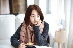 Bạn gái của anh trai lúng túng thừa nhận nghề nghiệp của mình khiến cả nhà tôi 'đứng hình'